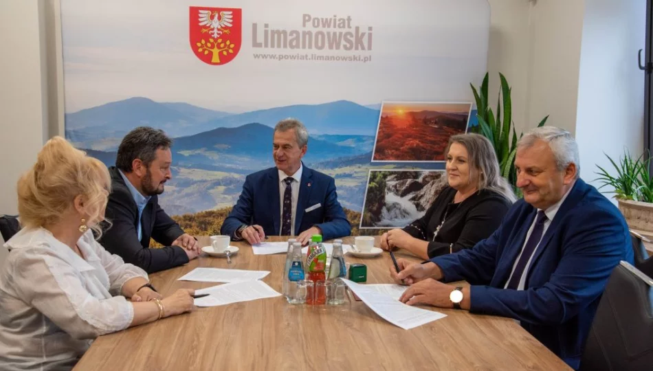 Podpisano umowę na remont drogi powiatowej  - zdjęcie 1