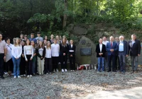 Złożenie kwiatów i zniczy w 85 rocznicę pierwszej egzekucji mieszkańców Limanowej - zdjęcie główne