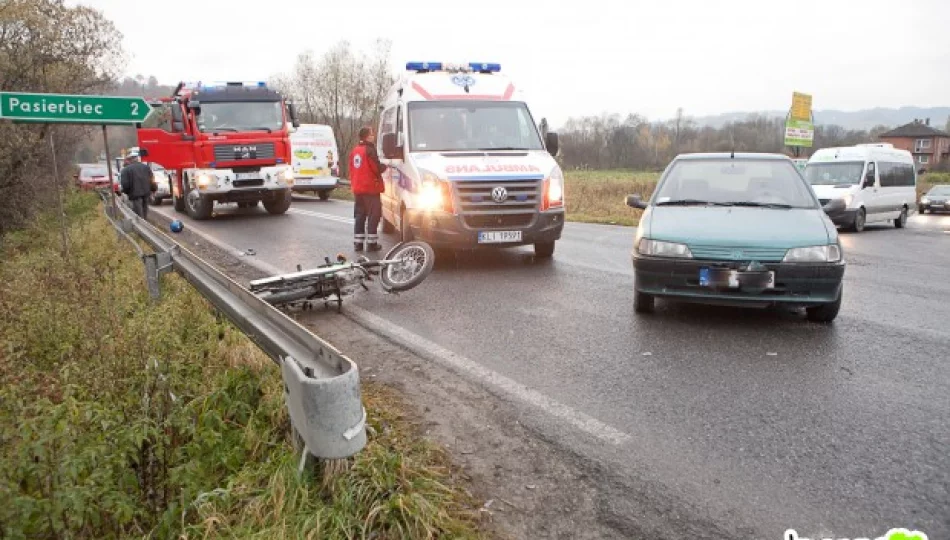 Zderzenie motocykla z samochodem osobowym - zdjęcie 1