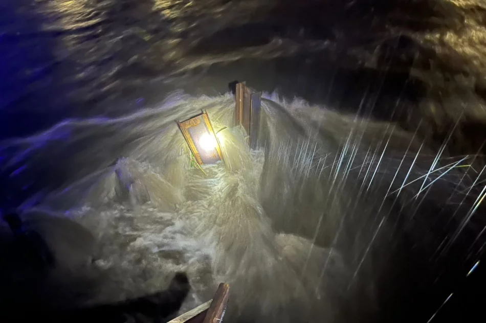 Opolskie: ewakuacja w Morowie i Głuchołazach z powodu zagrożenia powodziowego - zdjęcie 7