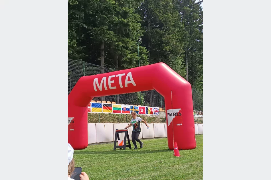 Pracowite wakacje za klubem z Młynnego - zdjęcie 10