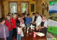 Warsztaty tradycyjnego wypieku chleba i kołaczy - zdjęcie główne