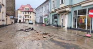 Dolnośląskie/ Straż pożarna: teraz już tylko ewakuujemy ludzi; inne działania na drugim planie - zdjęcie 4