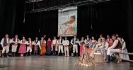 Odbył się XIII Festiwal Zespołów Regionalnych Beskidu Wyspowego „Beskidzka Podkówecka” - zdjęcie 2