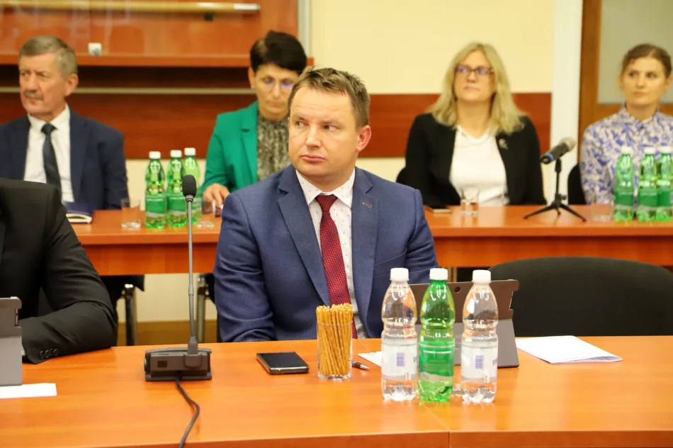 IV nadzwyczajna sesja Rady Gminy Limanowa - zdjęcie 14