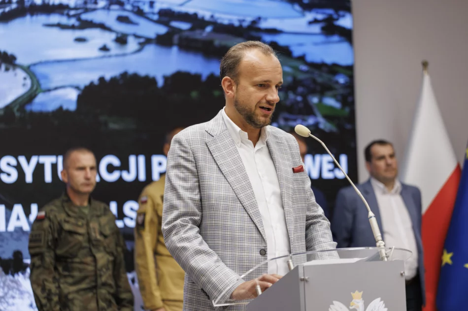 ​Podsumowanie sytuacji w Małopolsce – mobilizacja służb i apel o ostrożność wobec oszustw - zdjęcie 2
