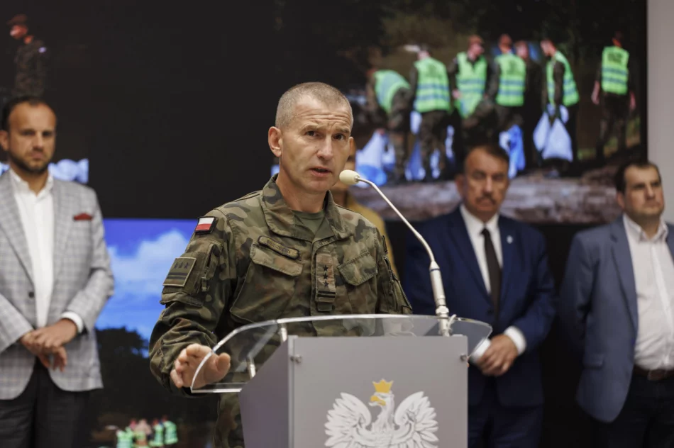 ​Podsumowanie sytuacji w Małopolsce – mobilizacja służb i apel o ostrożność wobec oszustw - zdjęcie 5