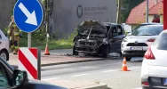 Samochód zapalił się w trakcie jazdy - zdjęcie 3