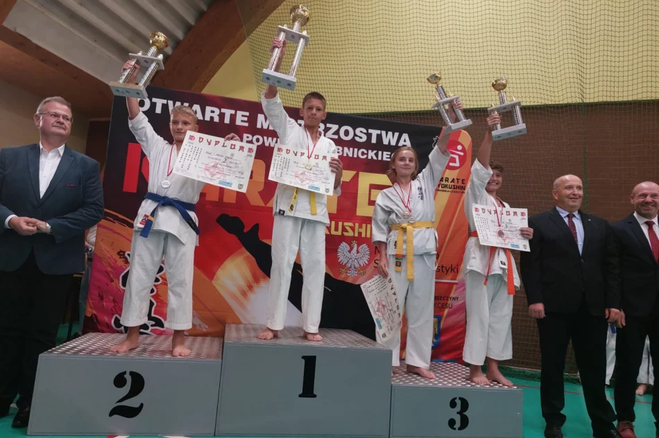 10 medali dla karateków ARS Limanowa – JONIEC Team na Otwartych Mistrzostwach Powiatu Rybnickiego w Karate Kyokushin - zdjęcie 5