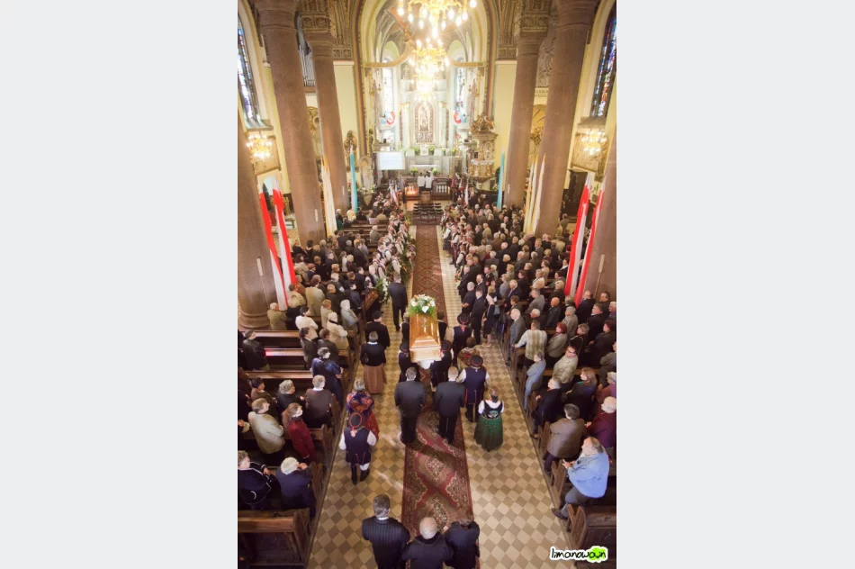 Miasto pożegnało profesora Ludwika Mordarskiego - zdjęcie 2