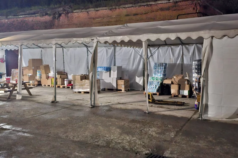Pomoc humanitarna dotarła do Kłodzka. Trwa wielkie sprzątanie - zdjęcie 6