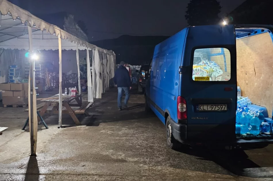 Pomoc humanitarna dotarła do Kłodzka. Trwa wielkie sprzątanie - zdjęcie 9
