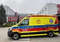 Szpital zyskał dwa nowe pojazdy sanitarne - zdjęcie główne