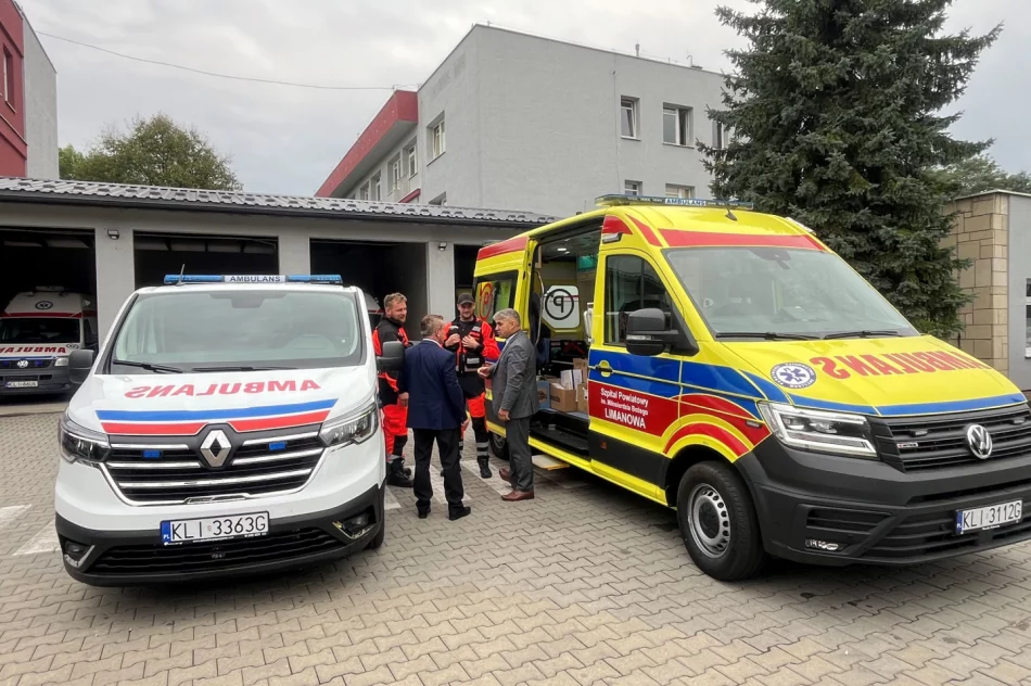 Szpital zyskał dwa nowe pojazdy sanitarne - zdjęcie 6