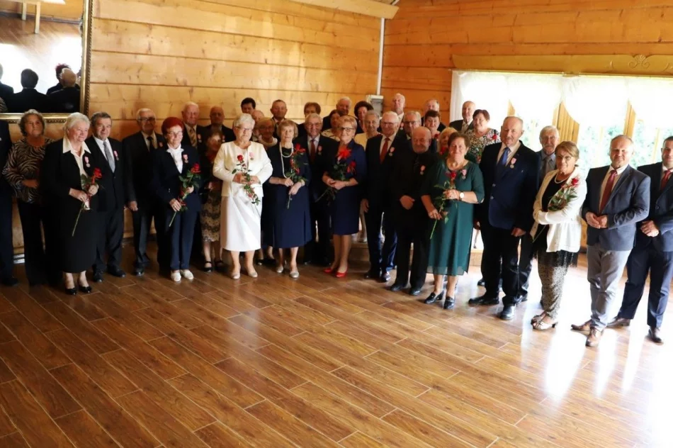 24 pary świętowały jubileusz 50-lecia małżeństwa (ZDJĘCIA) - zdjęcie 5