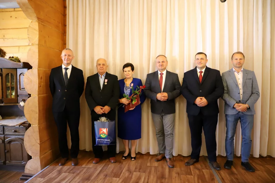 24 pary świętowały jubileusz 50-lecia małżeństwa (ZDJĘCIA) - zdjęcie 7
