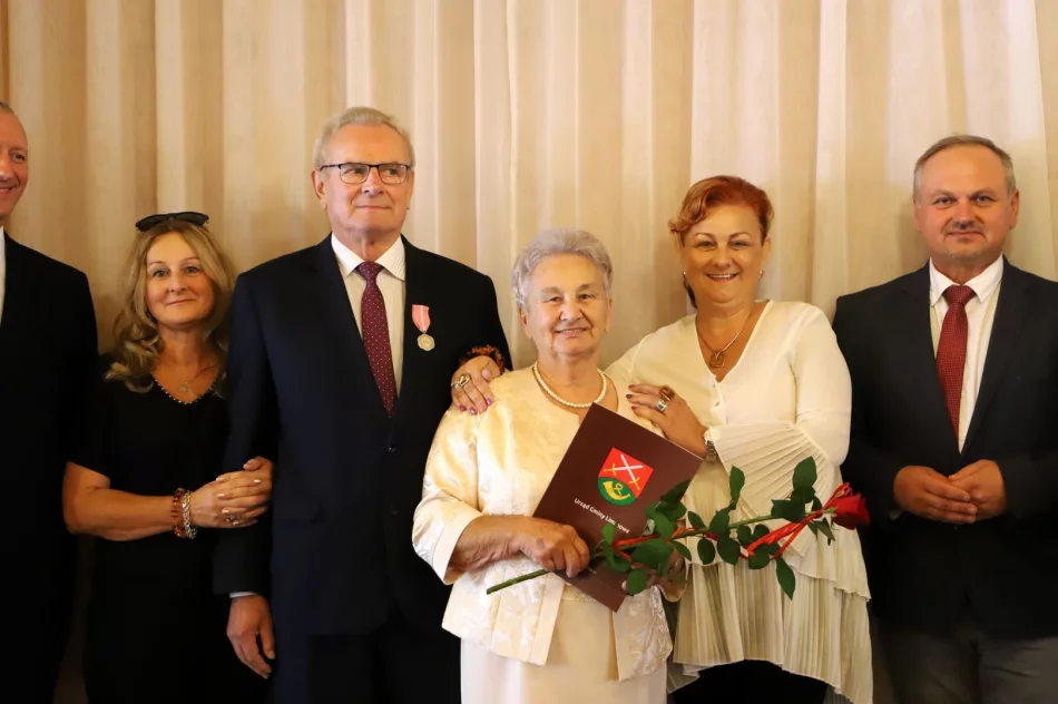 24 pary świętowały jubileusz 50-lecia małżeństwa (ZDJĘCIA) - zdjęcie 14