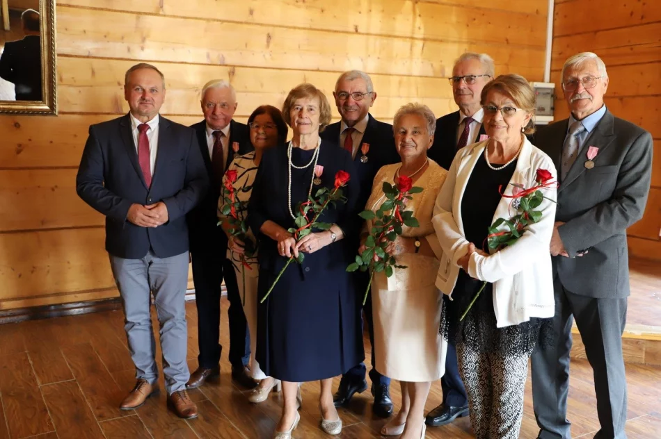 24 pary świętowały jubileusz 50-lecia małżeństwa (ZDJĘCIA) - zdjęcie 19
