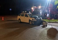 Kolizja w centrum miejscowości - zdjęcie główne