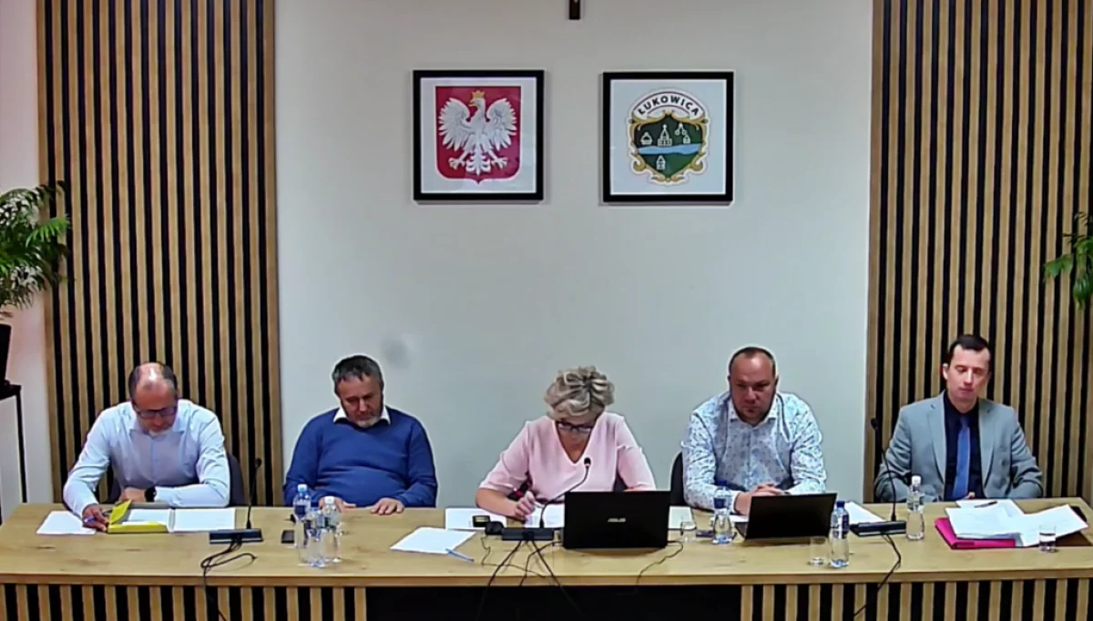 Radni byli zbyt hojni - wynagrodzenie zasadnicze wójta przekraczało limit