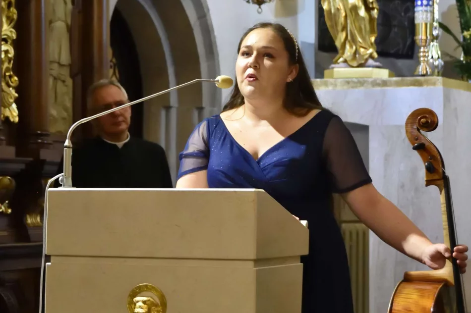 W bazylice limanowskiej odbył się koncert organowo-kameralny - zdjęcie 10