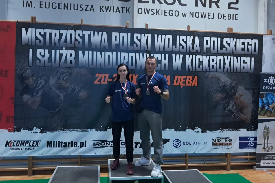 Sukcesy limanowskich policjantów na mistrzostwach w kickboxingu - zdjęcie 3