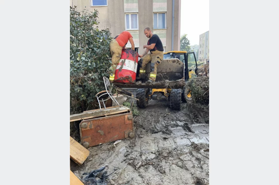 Trzy dni pomocy. Druhowie z Limanowszczyzny dla powodzian (ZDJĘCIA) - zdjęcie 9