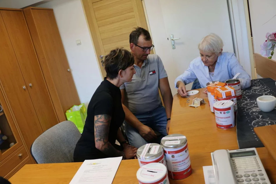 Kwota ponad 15 tysięcy złotych trafia na specjalne konto pomocy powodzianom miasta Kłodzka! - zdjęcie 2