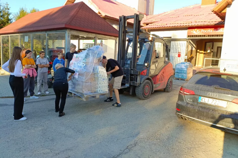 Transport z pomocą wyruszył do Kłodzka! - zdjęcie 10