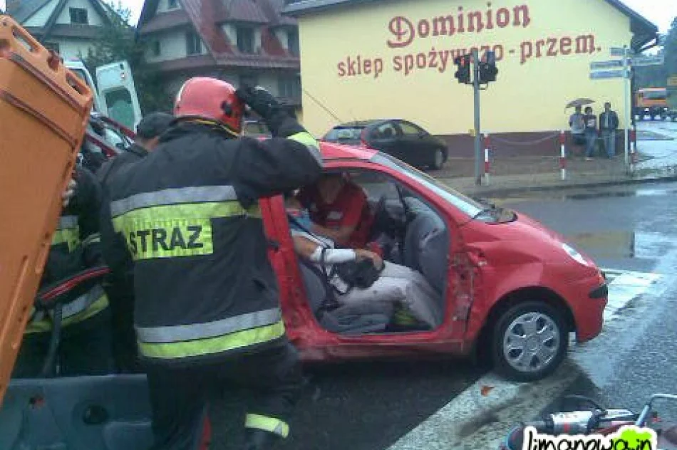 Zderzenie na skrzyżowaniu - zdjęcie 2