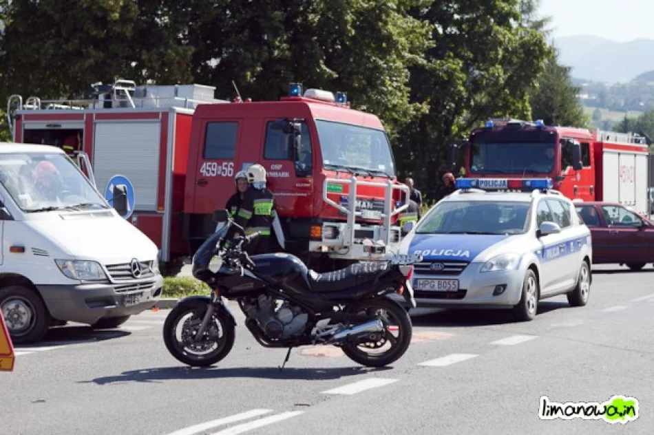 Zderzenie motocykla z samochodem dostawczym - zdjęcie 2