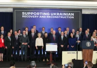 Biden i przywódcy 30 państw podpisali deklarację wsparcia odbudowy Ukrainy - zdjęcie główne