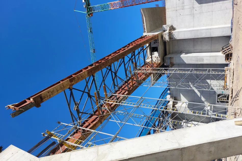 Powstaje najdłuższa w Polsce estakada budowana metodą nasuwania podłużnego - zdjęcie 2