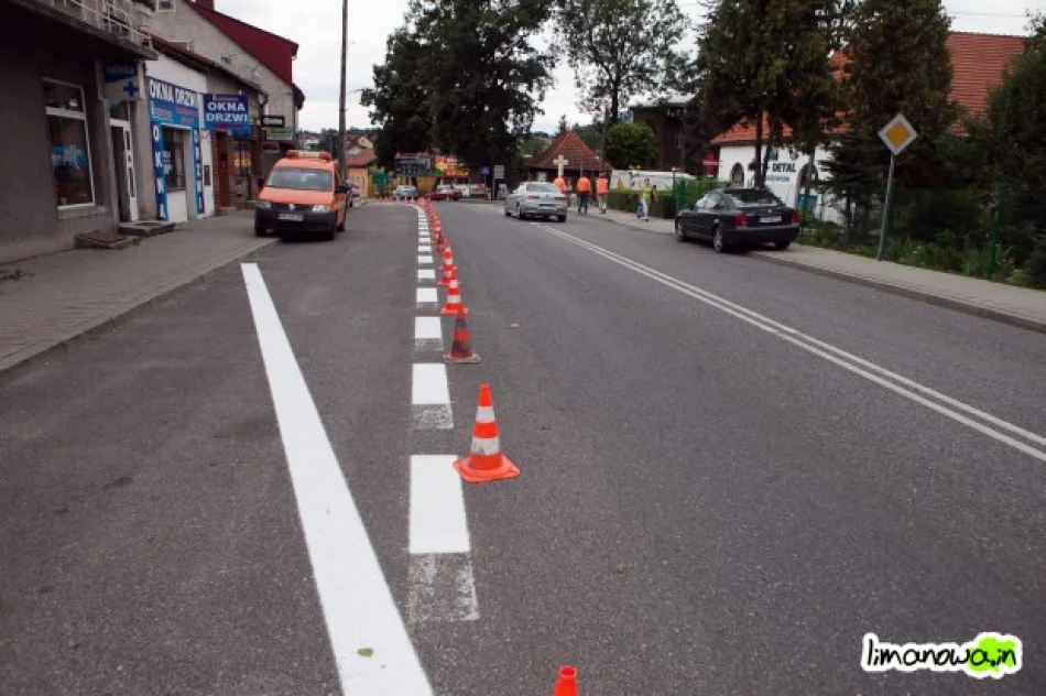 Pomimo protestów przystanki powstały - zdjęcie 3