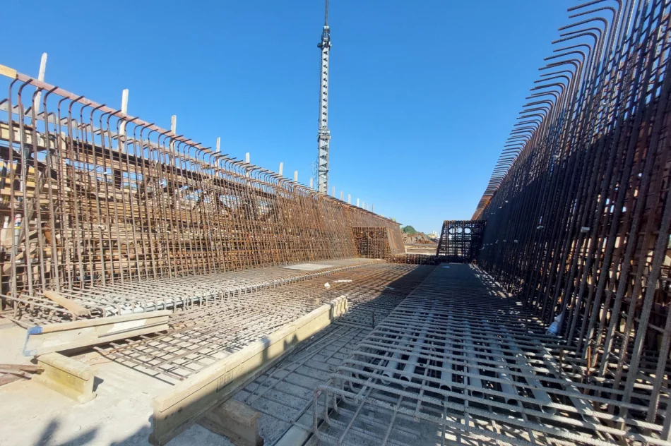 Powstaje najdłuższa w Polsce estakada budowana metodą nasuwania podłużnego - zdjęcie 11