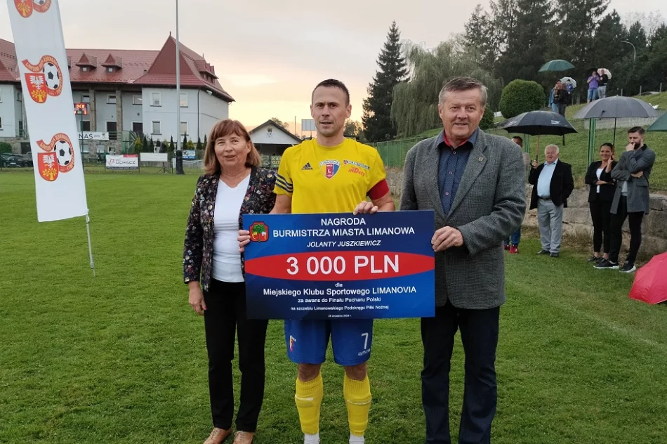 Uroczysta oprawa finału Pucharu Polski w limanowskim podokręgu - zdjęcie 9
