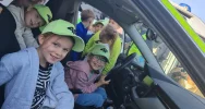 Uczniowie z Bochni odwiedzili limanowską komendę - zdjęcie 3