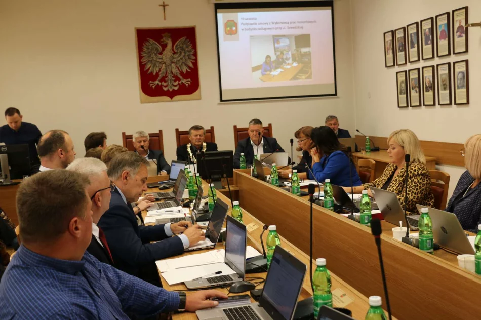 Informacja z obrad VI sesji Rady Miasta Limanowa - zdjęcie 2