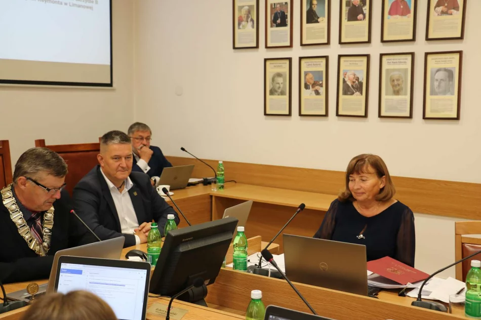 Informacja z obrad VI sesji Rady Miasta Limanowa - zdjęcie 20