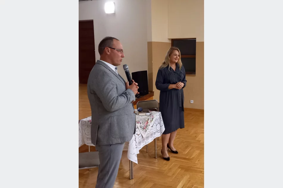 Spotkanie autorskie z Agatą Puścikowską  - zdjęcie 11