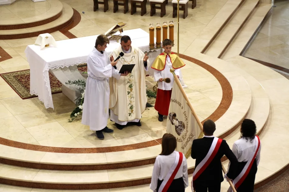 Otwarcie sali gimnastycznej i jubileusz 60-lecia szkoły (ZDJĘCIA) - zdjęcie 6