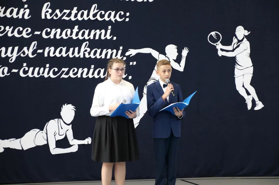 Otwarcie sali gimnastycznej i jubileusz 60-lecia szkoły (ZDJĘCIA) - zdjęcie 8