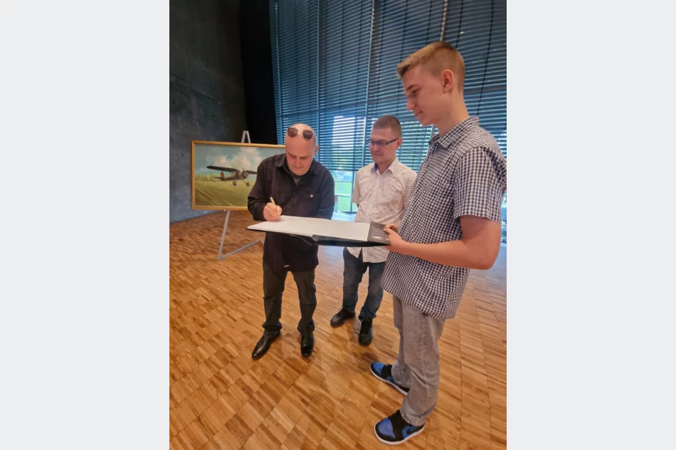 Wernisaż Wystawy Obrazów Roberta Firszta w Muzeum Lotnictwa Polskiego - zdjęcie 4