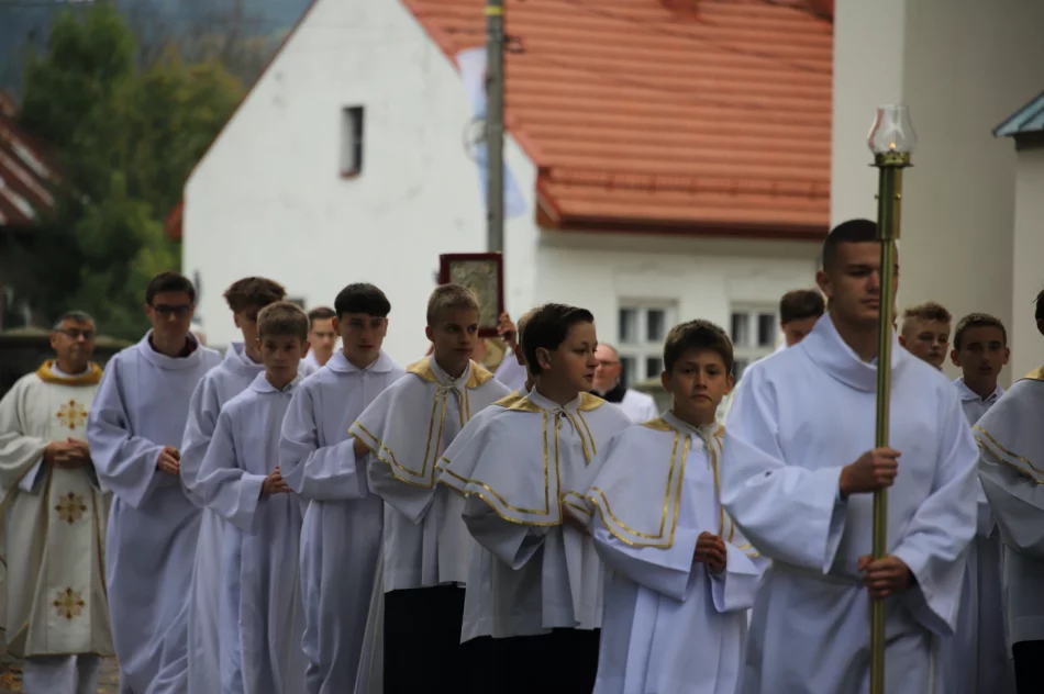 Abp Jędraszewski w Mszanie Dolnej: "Zwycięstwo należy do Boga" - zdjęcie 19