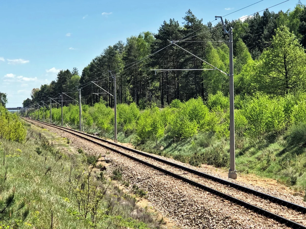 Podstacje trakcyjne dla linii „Podłęże-Piekiełko”: 2 z 3 zlokalizowane w powiecie