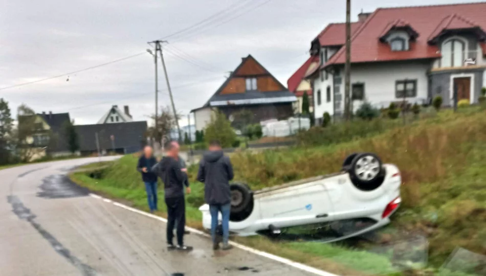 Dachowanie samochodu osobowego - zdjęcie 1