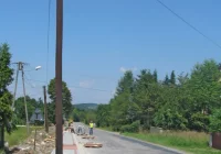 Nowy chodnik w Jurkowie - bez komentarza... - zdjęcie główne