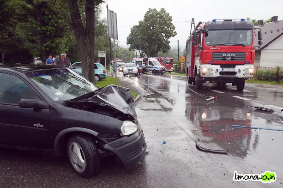 Zderzenie czołowe na Tarnowskiej - zdjęcie 3