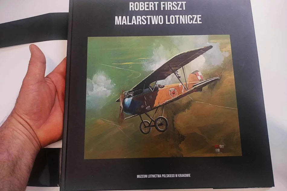 Gratka dla miłośników malarstwa i lotnictwa - zdjęcie 10