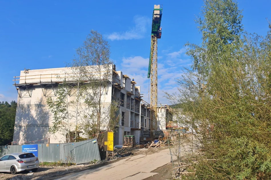 Postępy prac przy budowie nowych bloków - zdjęcie 3